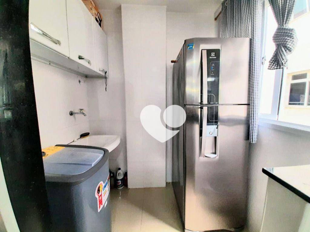 Apartamento à venda com 3 quartos, 92m² - Foto 7