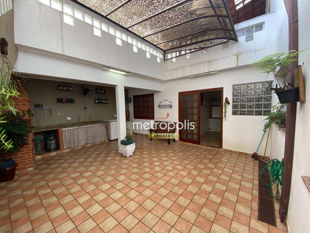 Sobrado à venda com 4 quartos, 255m² - Foto 29