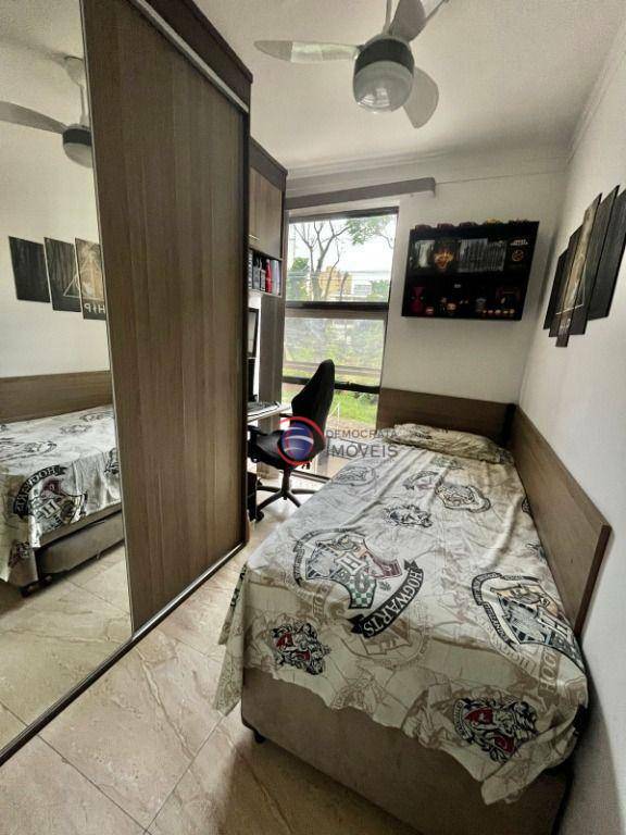 Apartamento à venda com 3 quartos, 86m² - Foto 3