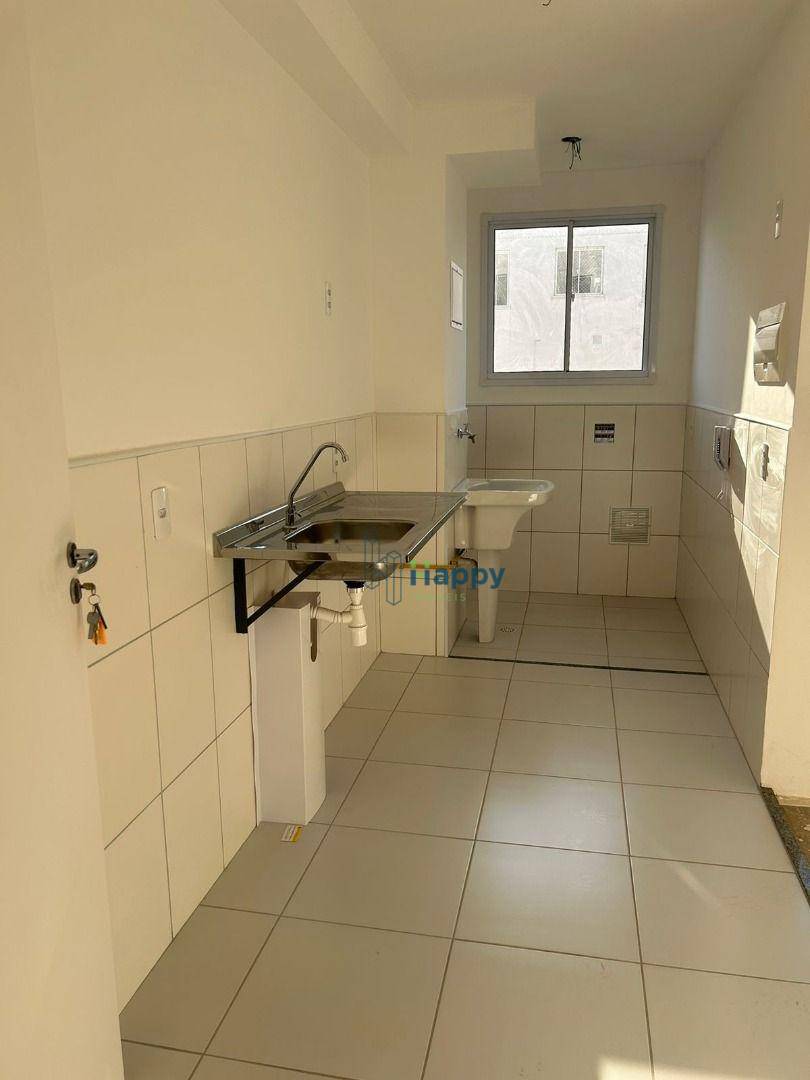 Apartamento à venda com 2 quartos, 42m² - Foto 13