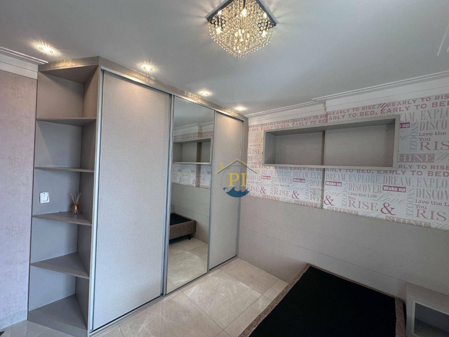 Apartamento para alugar com 3 quartos, 130m² - Foto 29