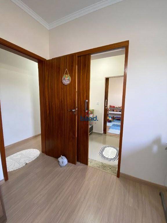 Casa de Condomínio à venda com 3 quartos, 271m² - Foto 24