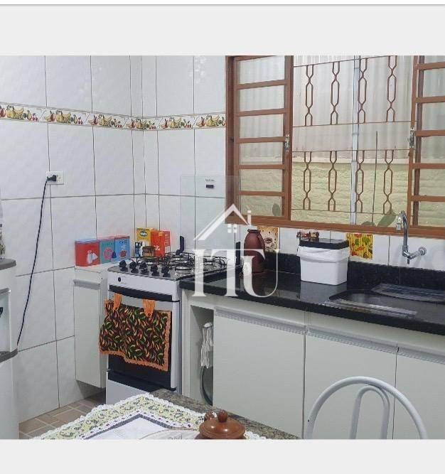 Casa à venda com 2 quartos, 101m² - Foto 6