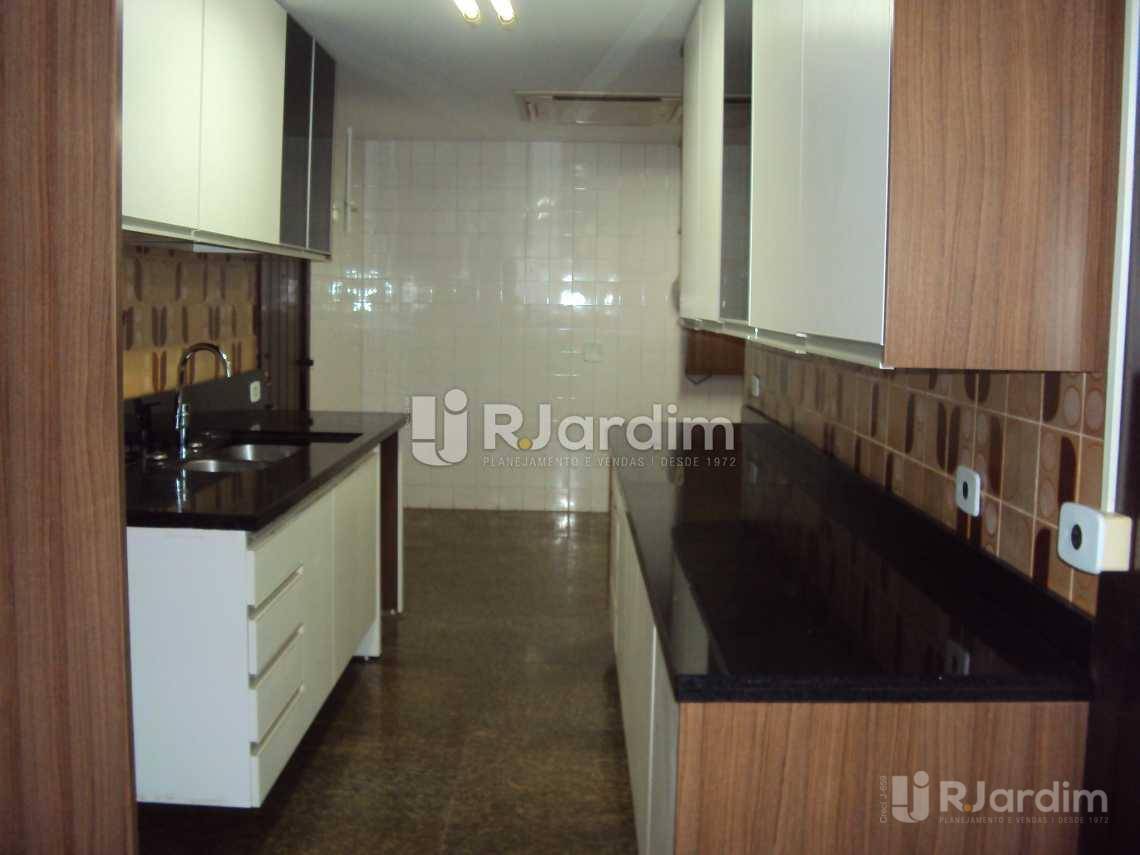 Apartamento à venda e aluguel com 4 quartos, 319m² - Foto 7