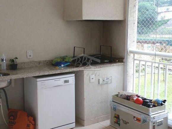 Apartamento à venda com 3 quartos, 146m² - Foto 2