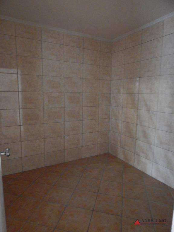 Casa para alugar com 4 quartos, 270m² - Foto 40