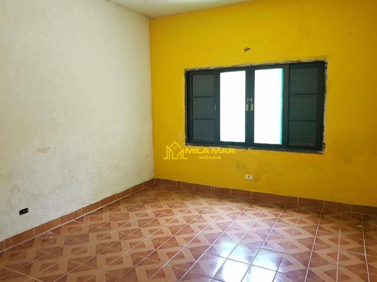 Casa à venda com 2 quartos, 200m² - Foto 14