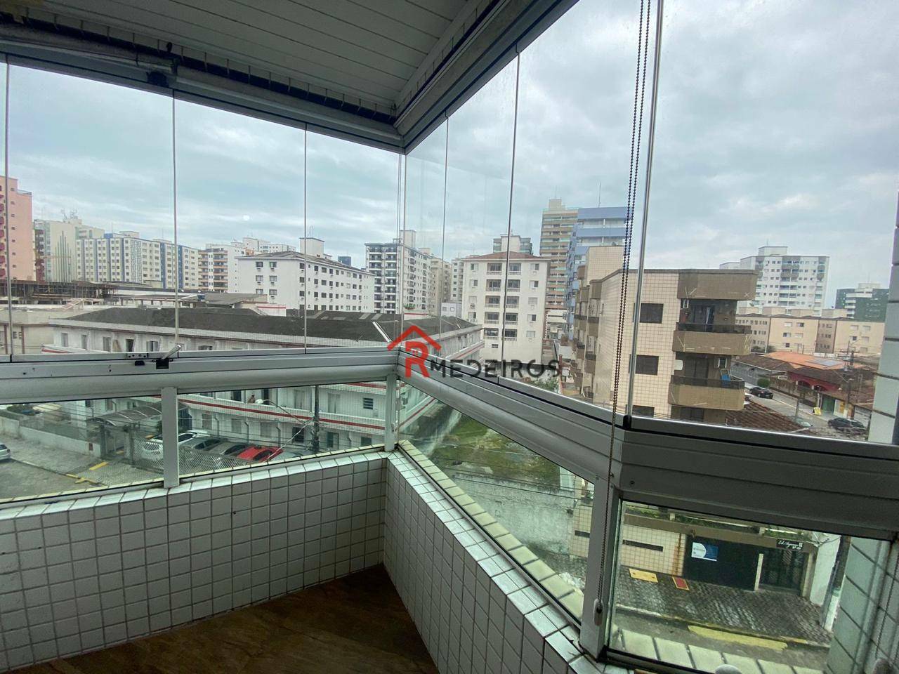 Apartamento à venda com 2 quartos, 78m² - Foto 3