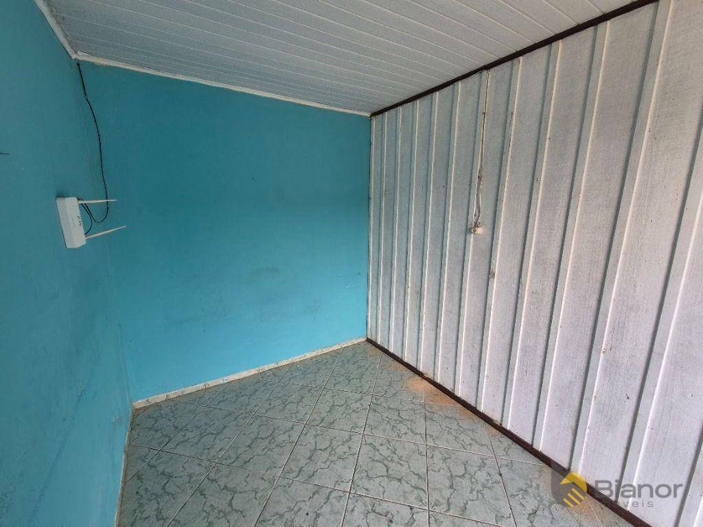 Casa à venda com 2 quartos, 52m² - Foto 6
