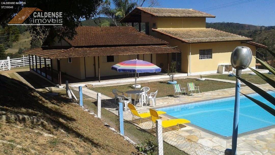 Chácara, 8 quartos, 4000 m² - Foto 1