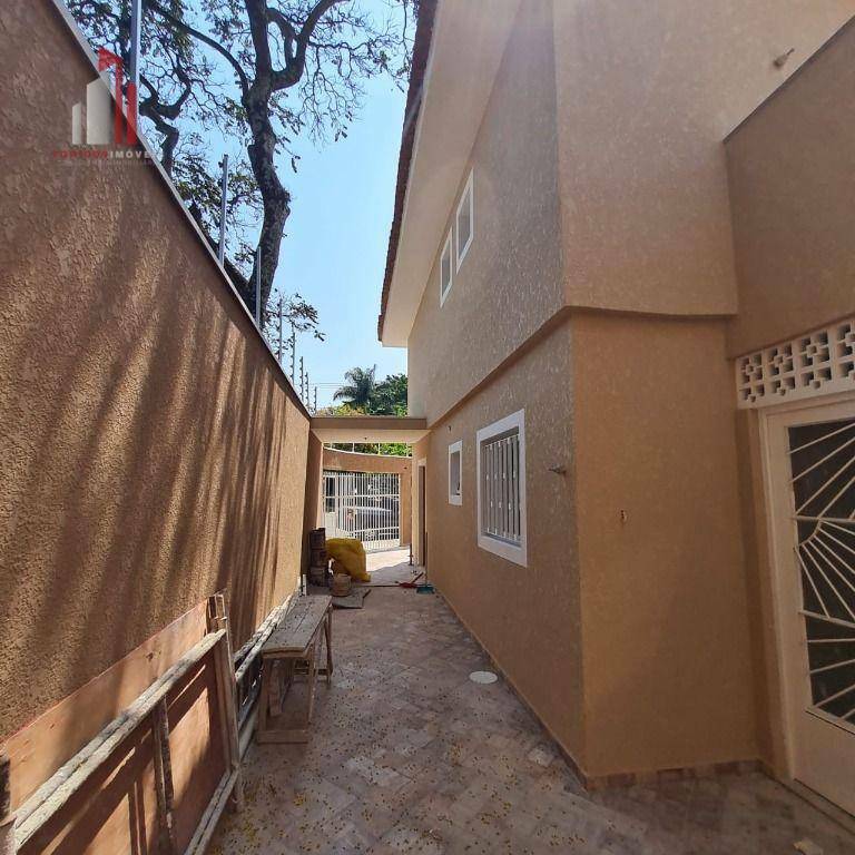 Sobrado à venda com 2 quartos, 93m² - Foto 3