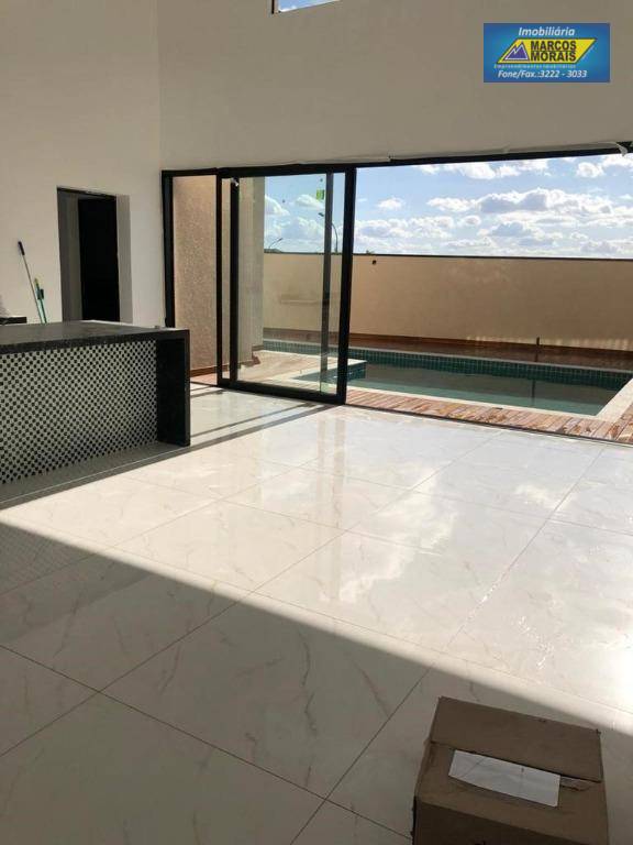 Casa de Condomínio à venda com 3 quartos, 310m² - Foto 24