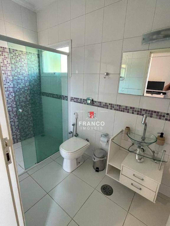 Casa à venda e aluguel com 3 quartos, 290m² - Foto 19