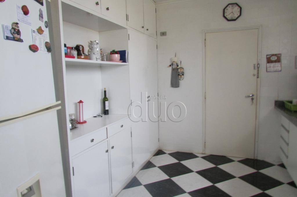 Apartamento à venda com 3 quartos, 150m² - Foto 5