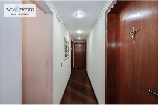 Apartamento à venda com 3 quartos, 206m² - Foto 12