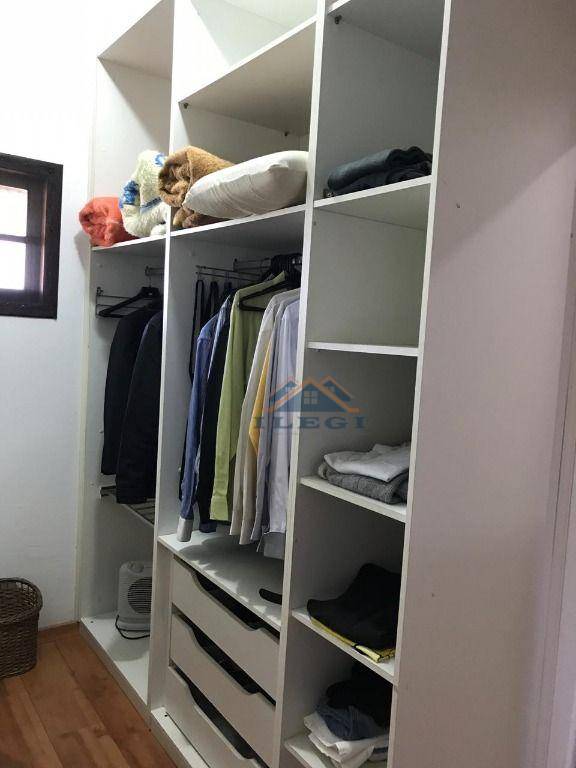 Chácara à venda com 5 quartos, 290m² - Foto 32