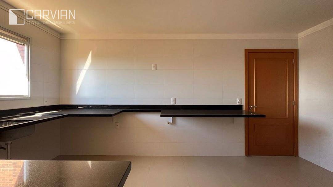 Apartamento à venda com 4 quartos, 348m² - Foto 5