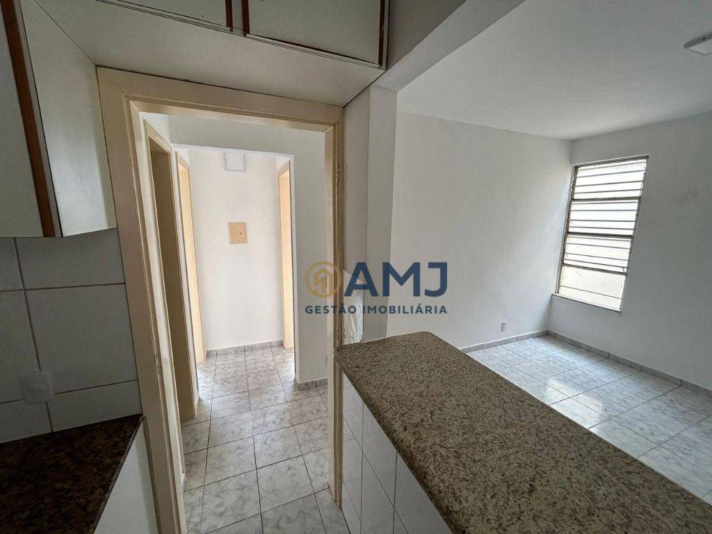 Apartamento à venda com 2 quartos, 57m² - Foto 9