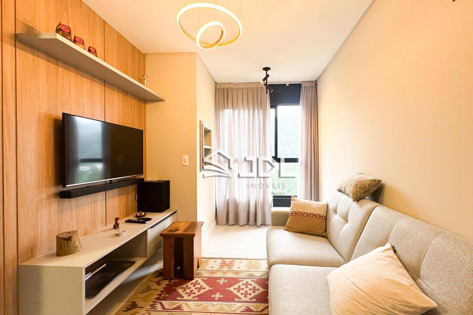 Apartamento à venda com 2 quartos, 54m² - Foto 1