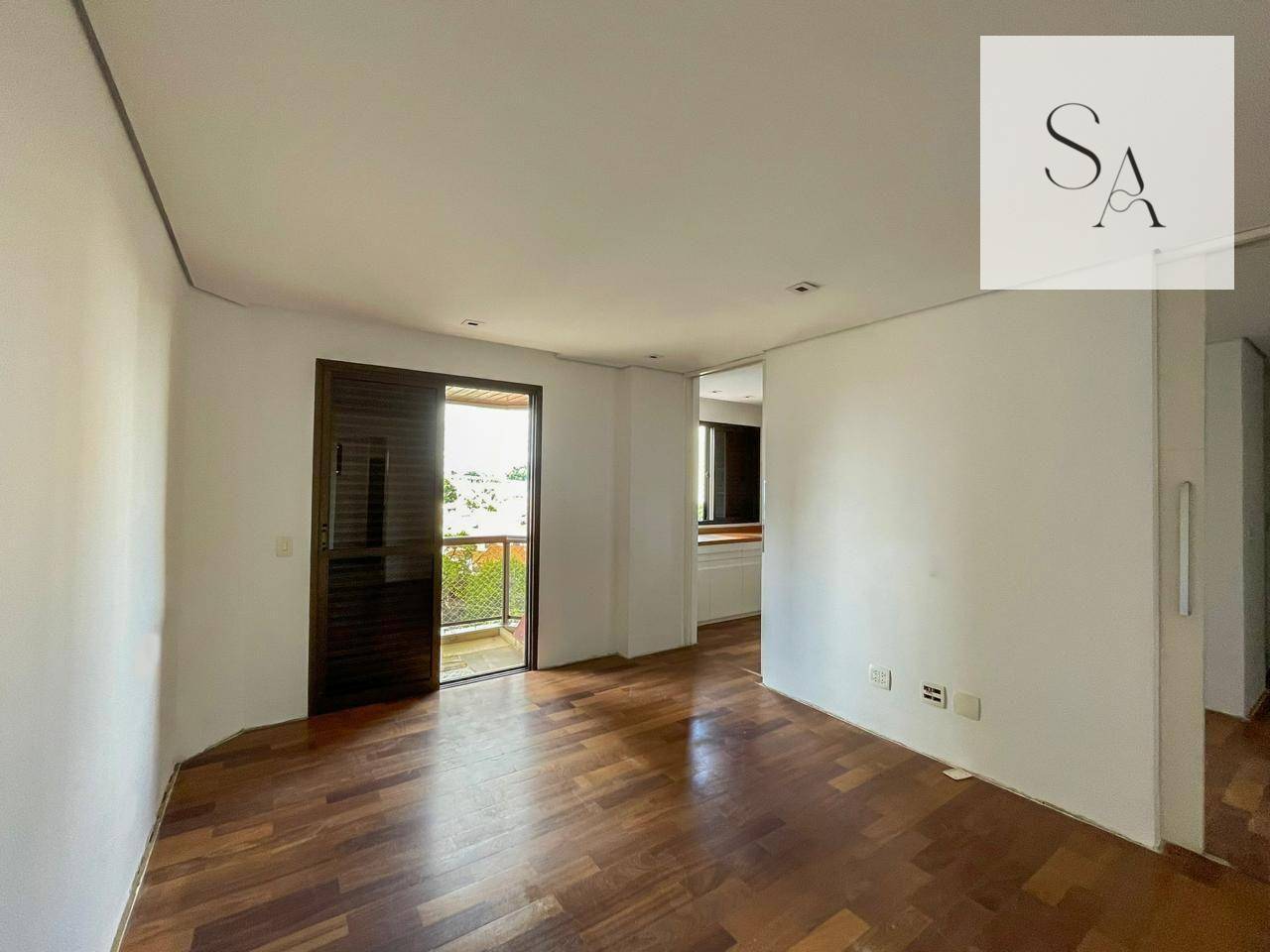 Apartamento à venda com 3 quartos, 276m² - Foto 7