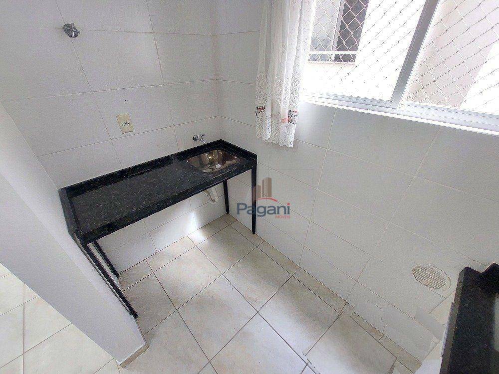 Apartamento à venda com 2 quartos, 53m² - Foto 15