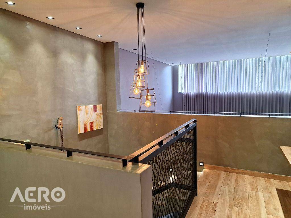 Casa à venda e aluguel com 3 quartos, 395m² - Foto 10