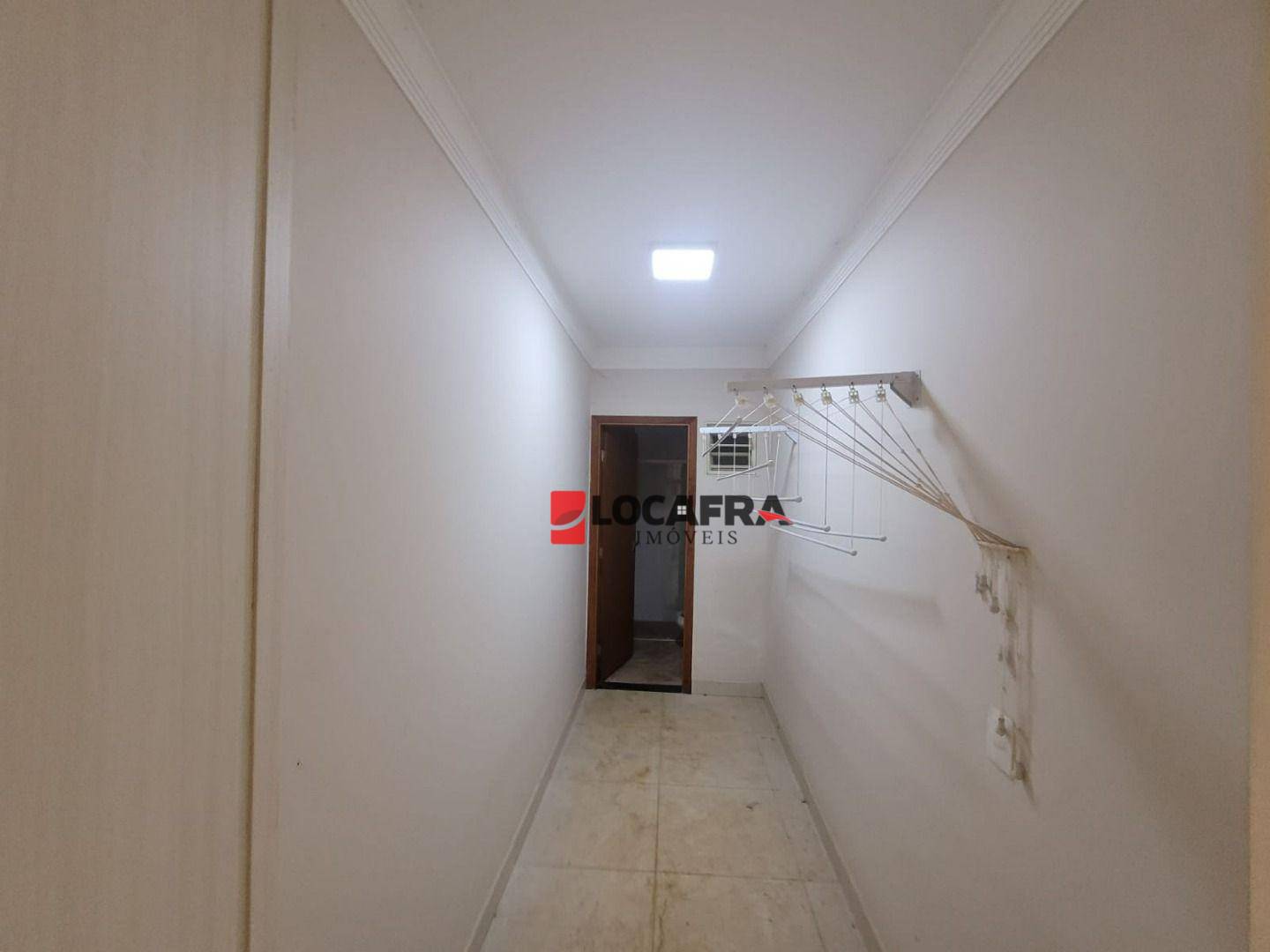 Casa à venda e aluguel com 4 quartos, 460m² - Foto 21