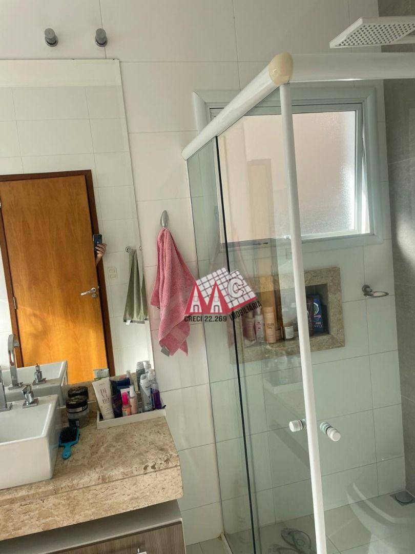 Sobrado à venda com 3 quartos, 234m² - Foto 37