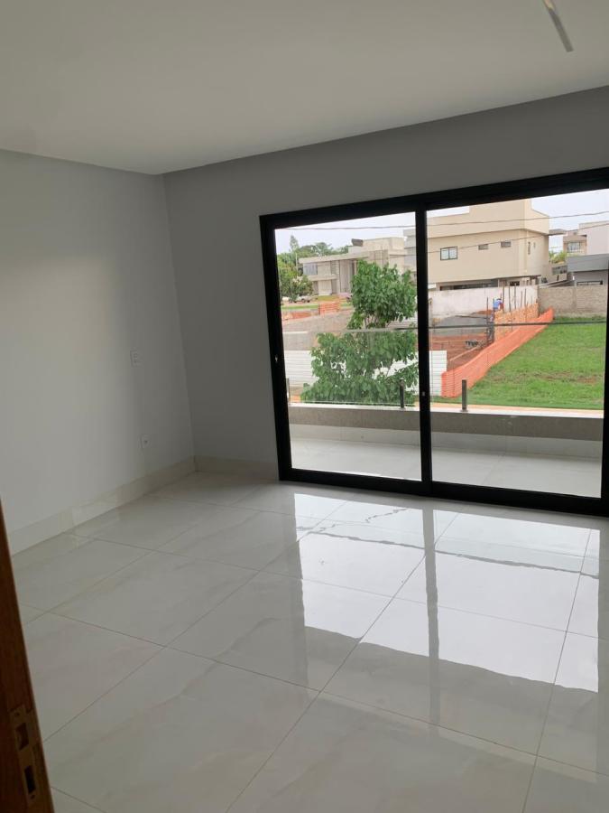 Casa de Condomínio à venda com 3 quartos, 300m² - Foto 13