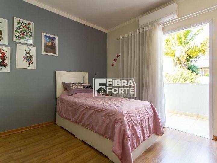 Casa de Condomínio à venda com 3 quartos, 282m² - Foto 22