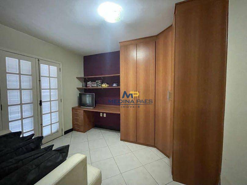 Casa de Condomínio à venda com 4 quartos, 170m² - Foto 8