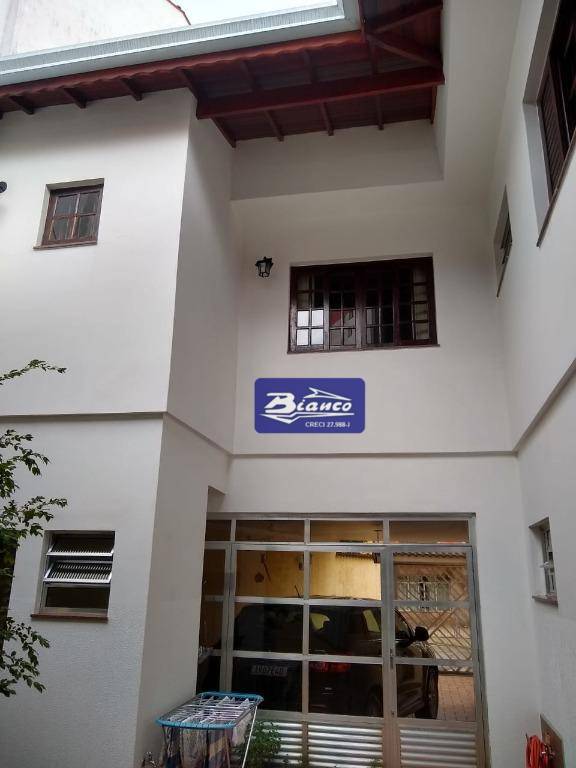 Sobrado à venda com 4 quartos, 240m² - Foto 33