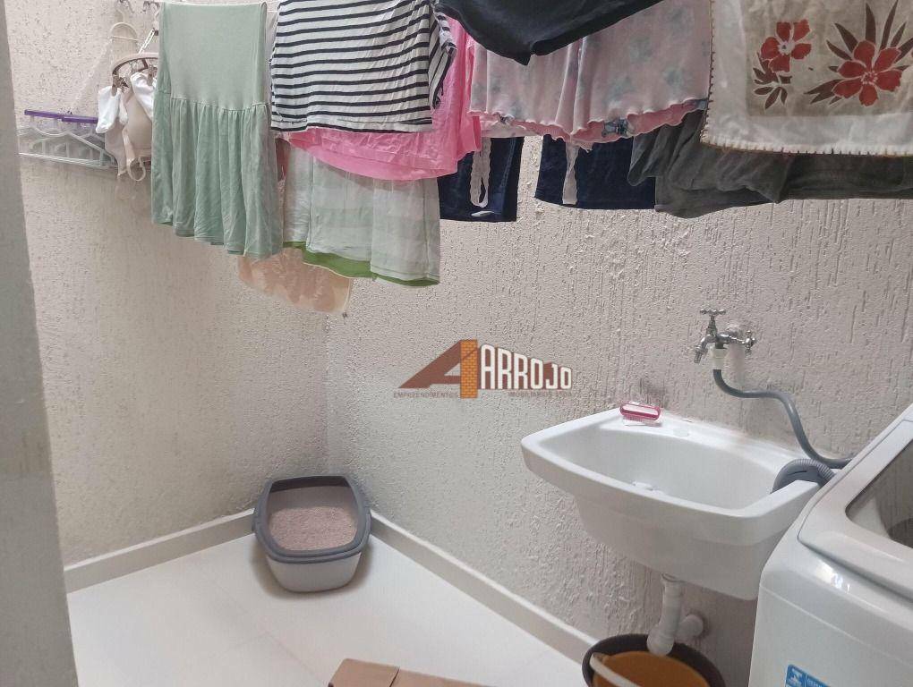 Sobrado à venda com 2 quartos, 69m² - Foto 11