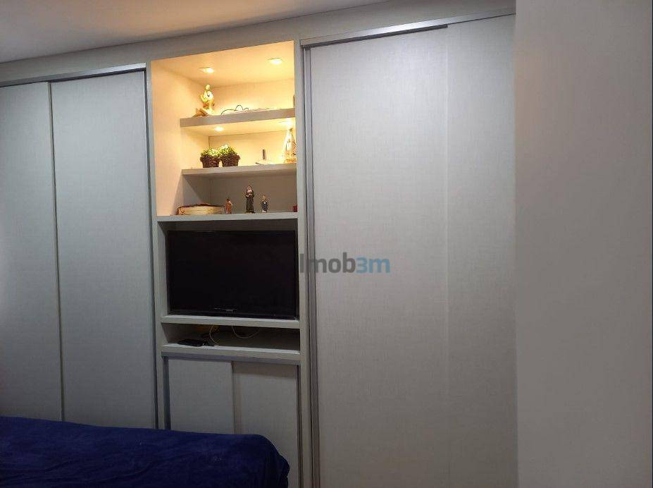 Apartamento para alugar com 2 quartos, 57m² - Foto 12