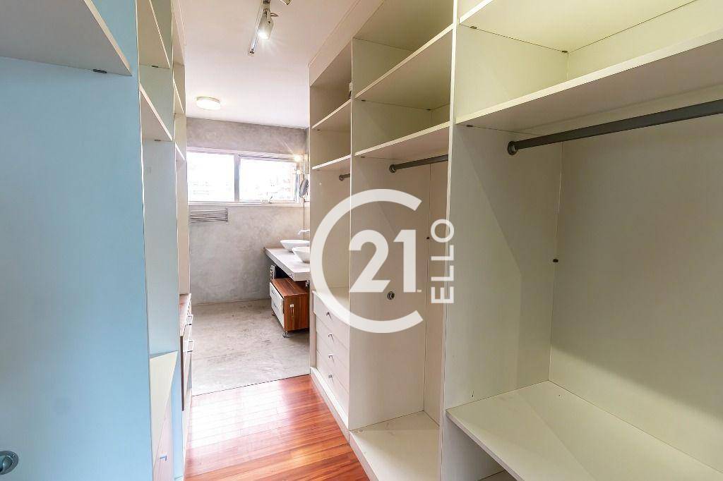 Apartamento para alugar com 2 quartos, 125m² - Foto 28