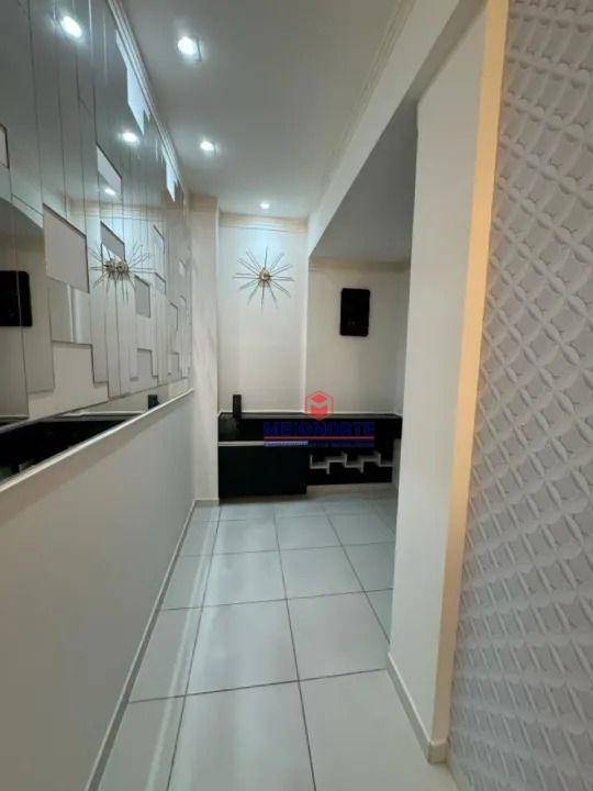 Apartamento para alugar com 2 quartos, 67m² - Foto 8