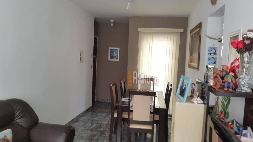 Apartamento à venda com 2 quartos, 54m² - Foto 2