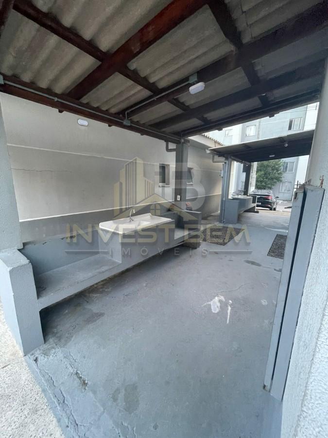 Apartamento à venda com 2 quartos, 66m² - Foto 12