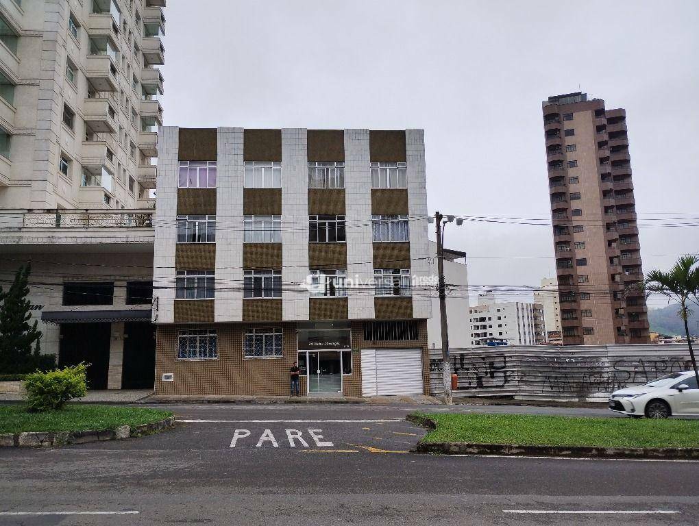 Apartamento à venda com 3 quartos, 149m² - Foto 1