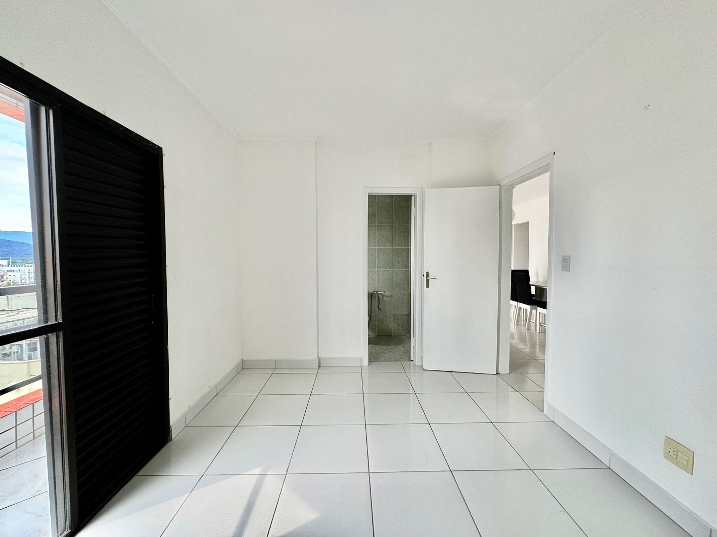 Apartamento à venda com 3 quartos, 80m² - Foto 9