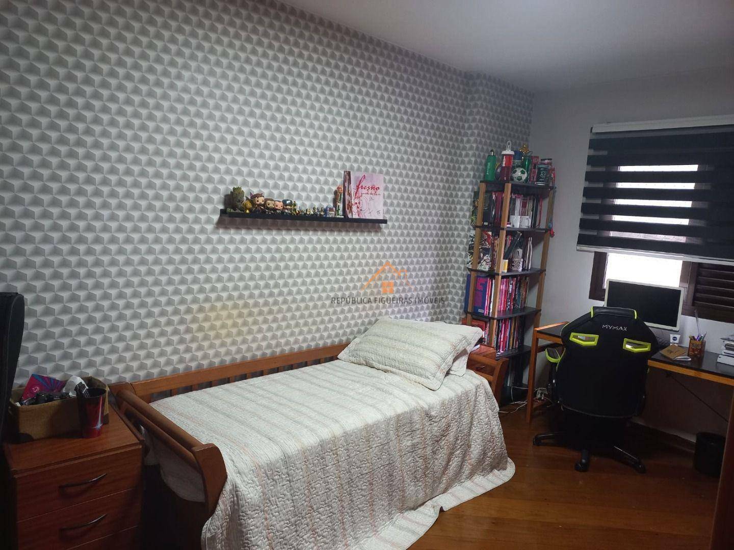 Apartamento à venda com 3 quartos, 172m² - Foto 8