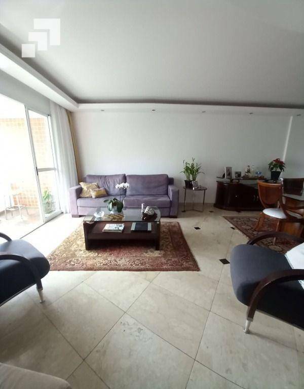 Apartamento à venda com 3 quartos, 115m² - Foto 2