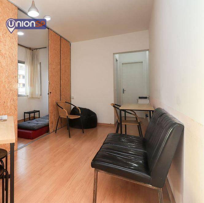 Apartamento à venda com 1 quarto, 48m² - Foto 2