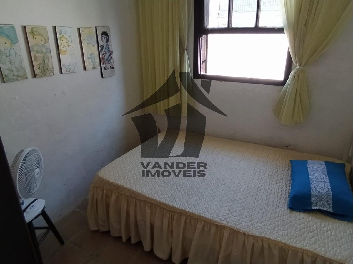 Casa à venda com 5 quartos, 300m² - Foto 6