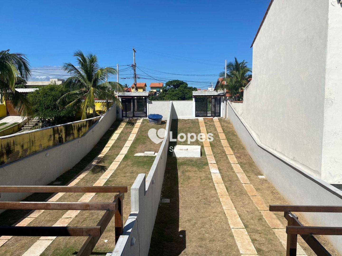 Casa à venda com 3 quartos, 100m² - Foto 2