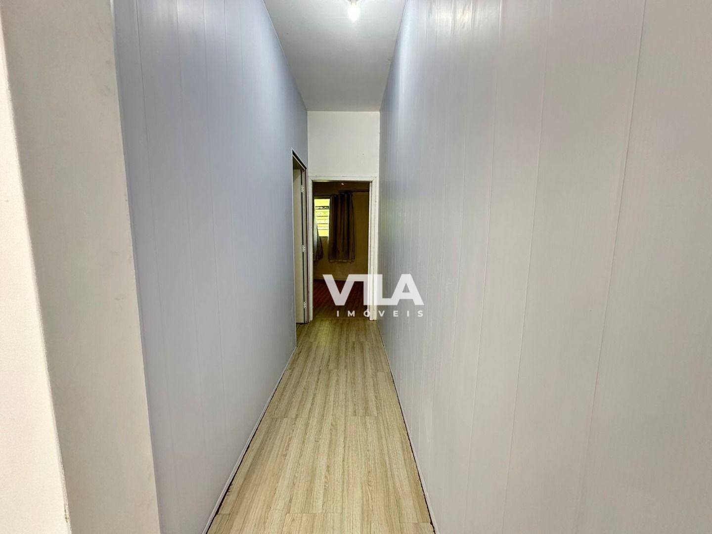 Casa à venda com 4 quartos, 313m² - Foto 29