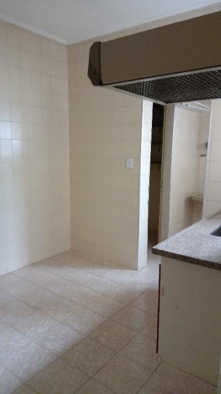 Apartamento à venda com 3 quartos, 103m² - Foto 23