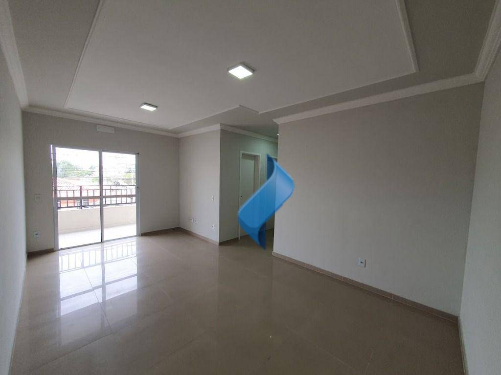 Apartamento para alugar com 2 quartos, 69m² - Foto 6