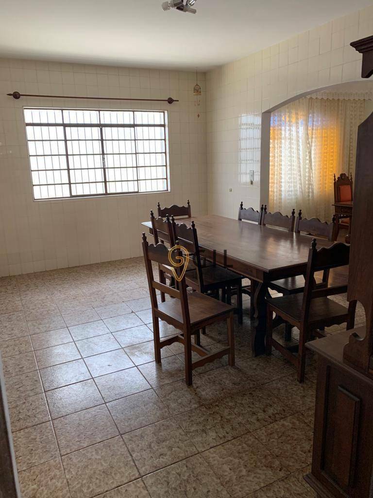 Casa à venda com 4 quartos, 360m² - Foto 17