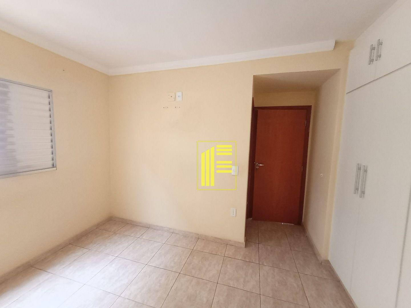 Apartamento para alugar com 2 quartos, 65m² - Foto 21